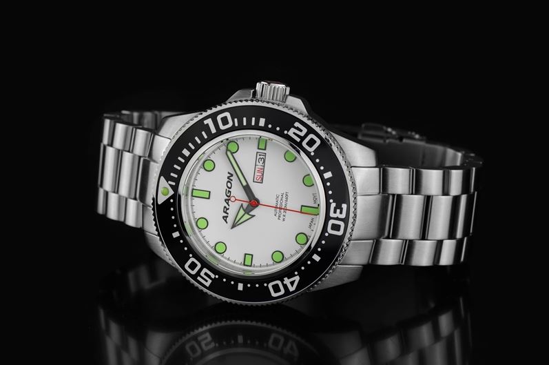 ARAGON Divemaster Automatic 45mm White
