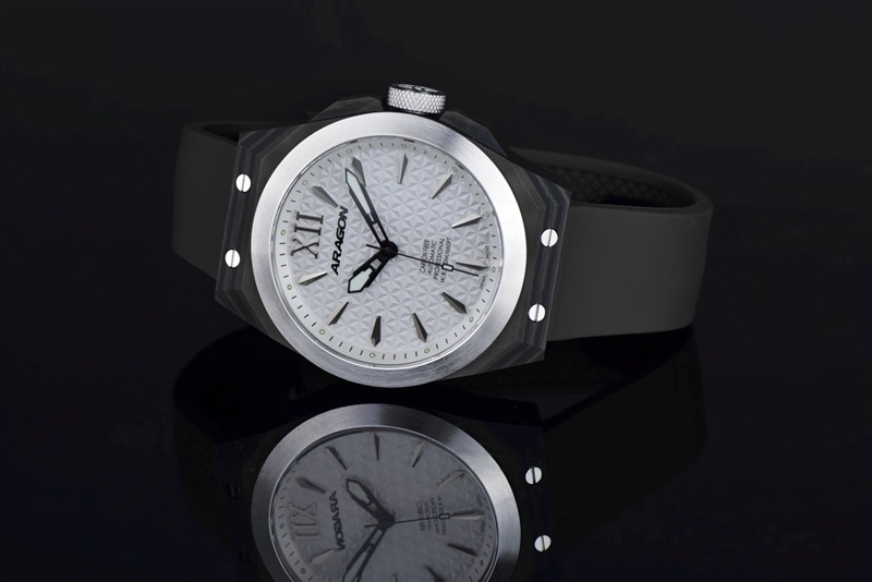 ARAGON DF Carbon Fiber Silver 43mm