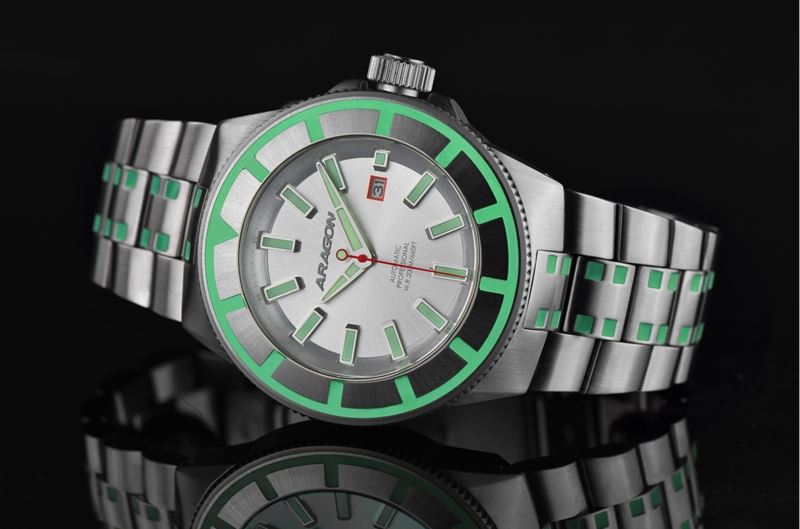 ARAGON Bioluminescence White-Green 50mm Automatic