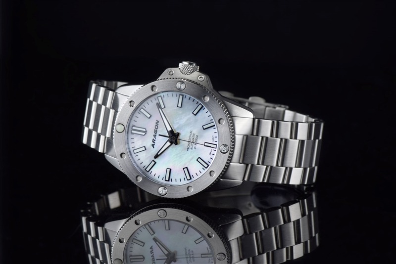 ARAGON Matador 42 NH35 White MOP