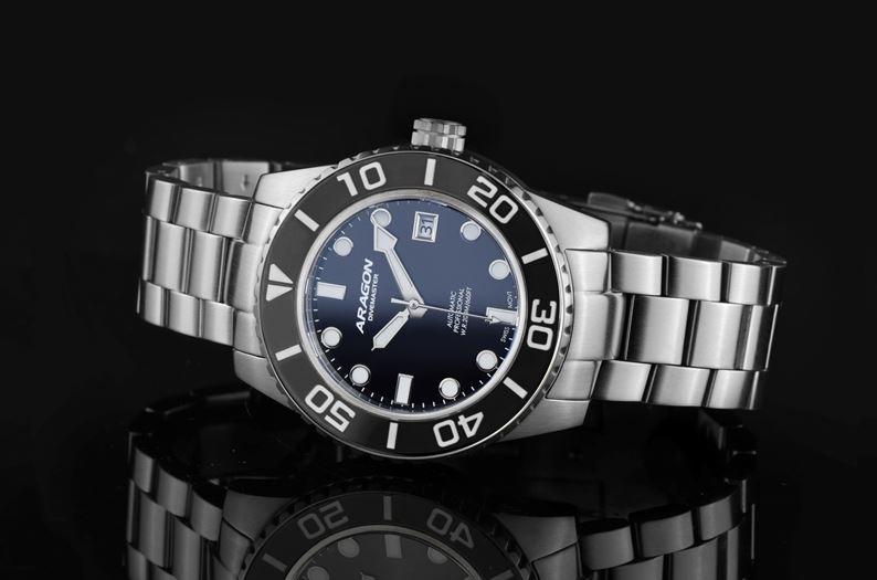 ARAGON Divemaster 42mm Swiss Black Automatic