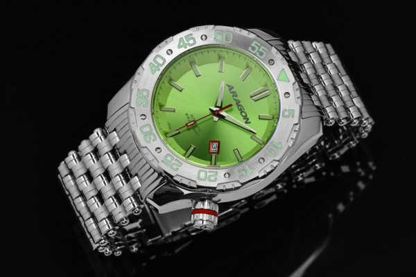 ARAGON Sea Charger Automatic 44mm Green