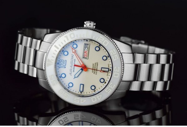 ARAGON Divemaster 42mm White Lume Automatic Steel