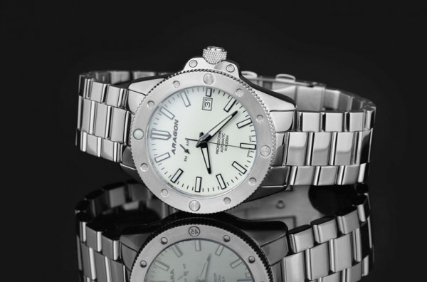 ARAGON Matador White 42mm Automatic