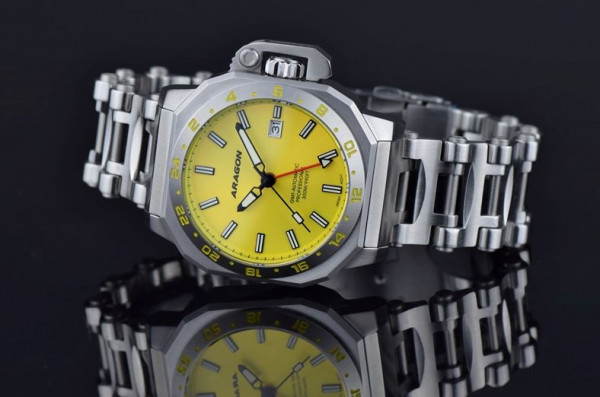 ARAGON Milipede Max GMT Yellow 48mm Automatic