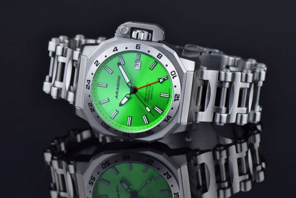 ARAGON Milipede Max GMT Green 48mm Automatic