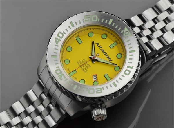 ARAGON Divemaster EVO 50 mm Automatic Yellow