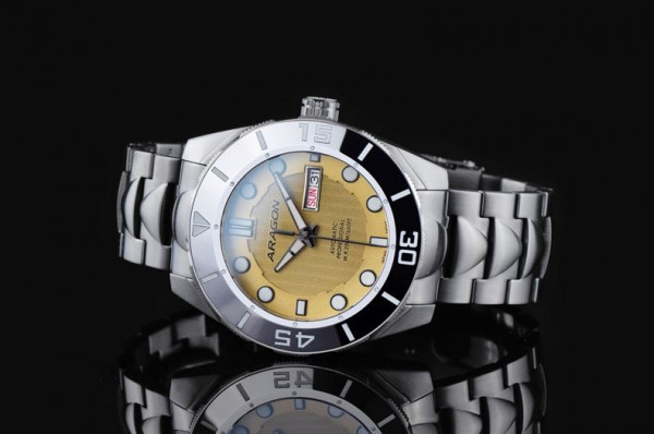 ARAGON Hercules 43mm Sand Automatic